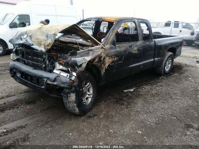 2002 DODGE DAKOTA SPORT VIN: 1B7GG32X02S646068