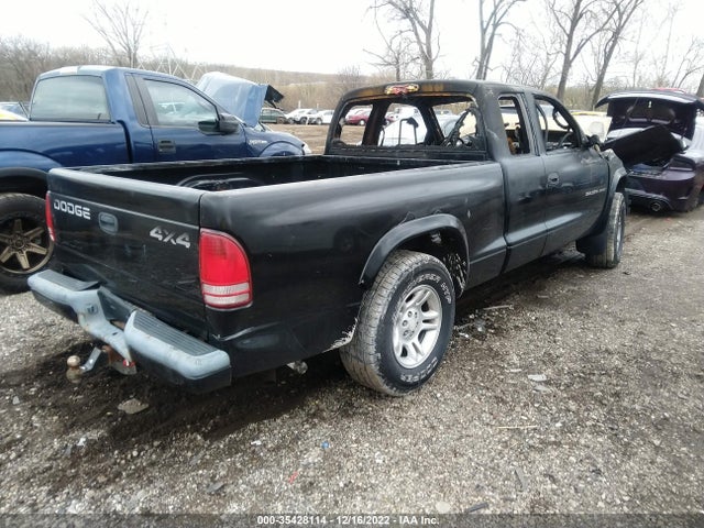 2002 DODGE DAKOTA SPORT VIN: 1B7GG32X02S646068