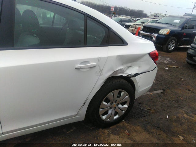 2014 CHEVROLET CRUZE LS VIN: 1G1PA5SH5E7446972