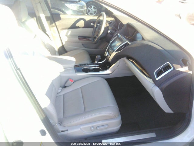 2016 Acura TLX, VIN: 19UUB1F52GA002682