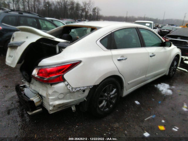 Nissan Altima 2.5 S 2015 1N4AL3AP7FC217602 Image 4