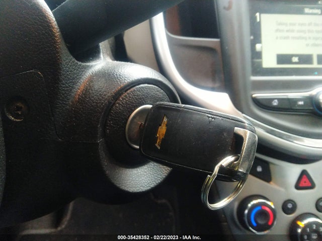 Chevrolet SONIC LT 2017 1G1JD5SH1H4120203 Image 11