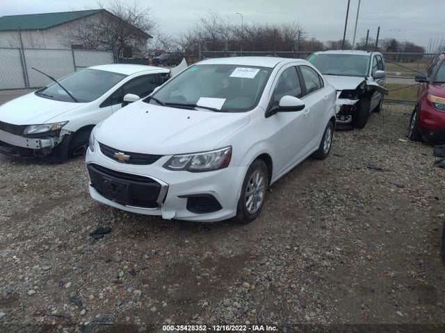 Chevrolet SONIC LT 2017 1G1JD5SH1H4120203 Image 2
