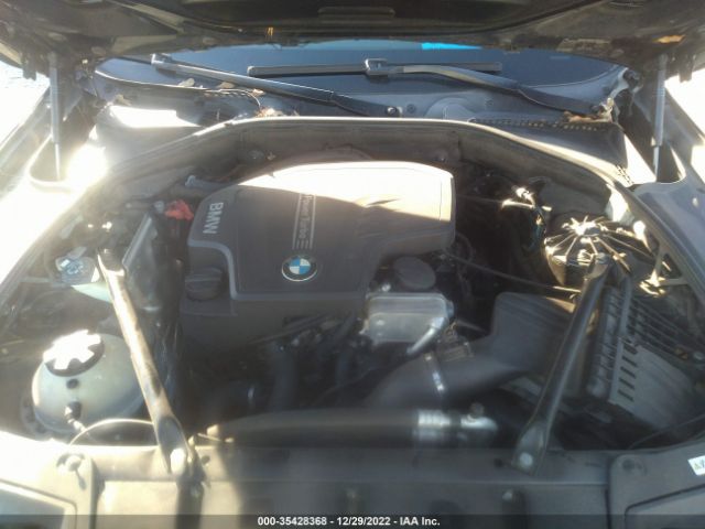 WBA5A5C51FD521329 BMW 5 Series 528i