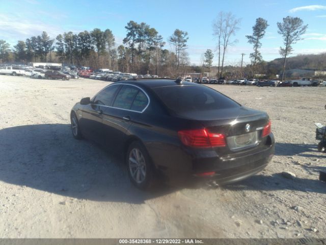 WBA5A5C51FD521329 BMW 5 Series 528i