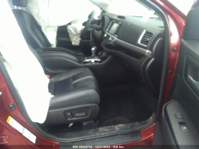 2018 Toyota Highlander, VIN: 5TDJZRFH8JS861677