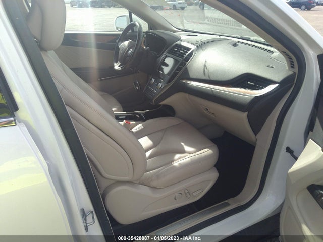 Lincoln MKC 2019 5LMCJ2C94KUL04176 Image 5