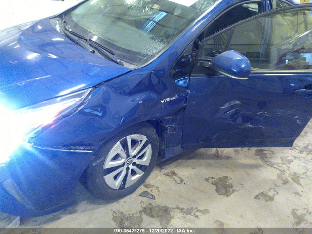 Toyota Prius Four 2016 JTDKARFU2G3502926 Image 7