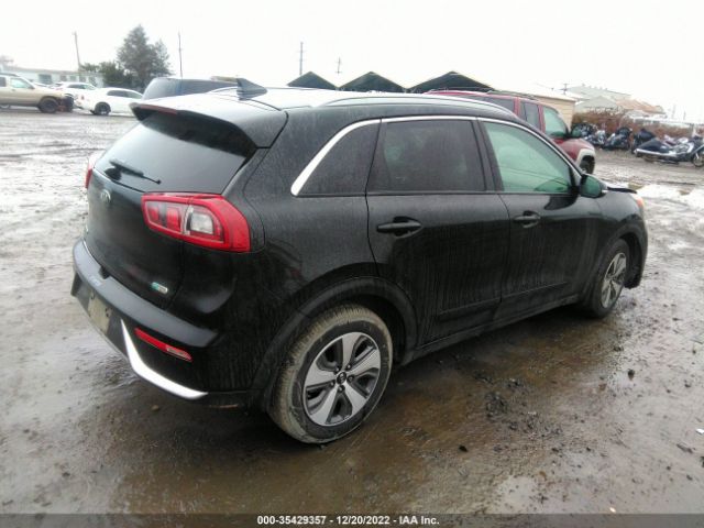 KNDCC3LC6J5129330 KIA NIRO EX