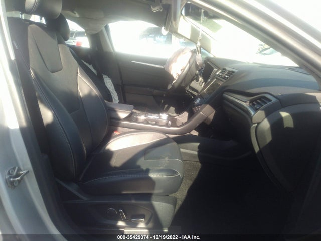 2019 Ford Fusion, VIN: 3FA6P0SU9KR251694