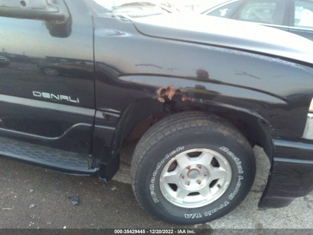 2002 GMC YUKON XL DENALI VIN: 1GKFK66U72J119697