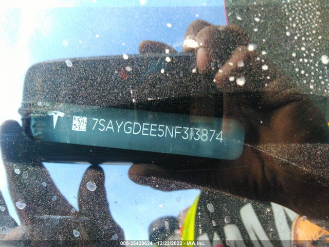 Tesla Model Y Long Range 2022 7SAYGDEE5NF313874 Image 9