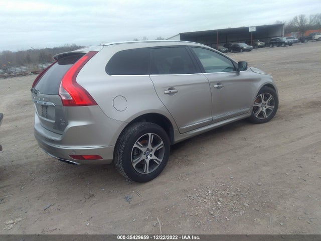 2015 Volvo XC60, VIN: YV4902RC6F2618403