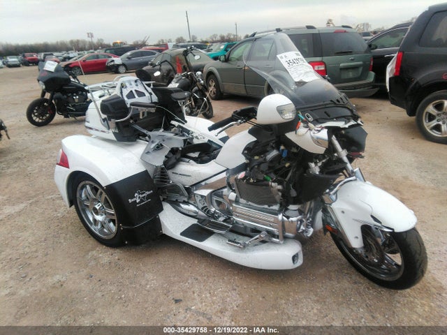 2006 HONDA GL1800 VIN: 1HFSC47L86A510824