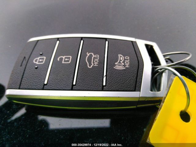KMTG44LA8KU014014 Genesis G70 2.0t Advanced