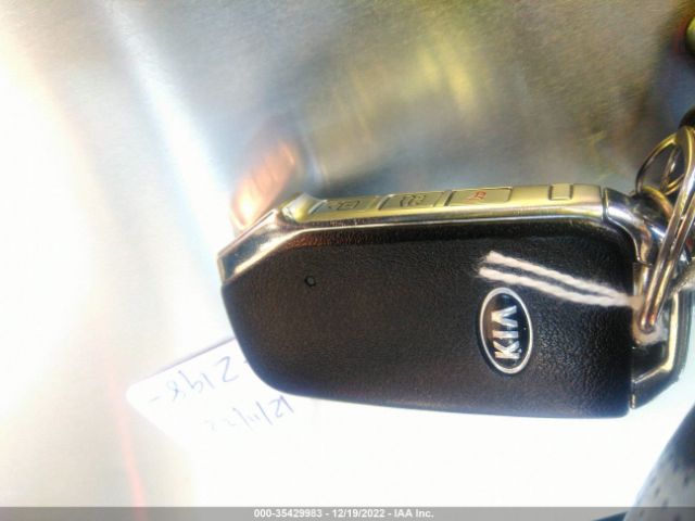 3KPF34AD8ME352198 KIA Forte Gt-line