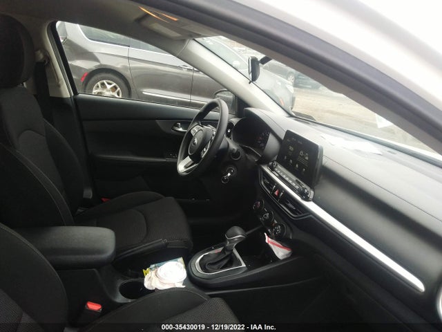 2020 KIA FORTE LXS VIN: 3KPF24AD8LE170180