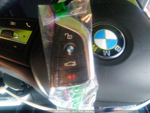 WBA5R1C56KAE82026 BMW 3 Series 330i