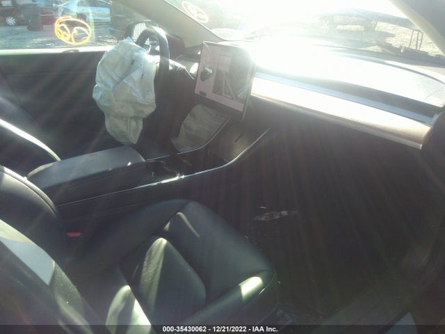Tesla MODEL 3 2018 5YJ3E1EA9JF152366 Image 5