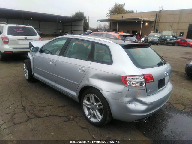 WAUKEAFM4BA148009 Audi A3 2.0t Premium Plus
