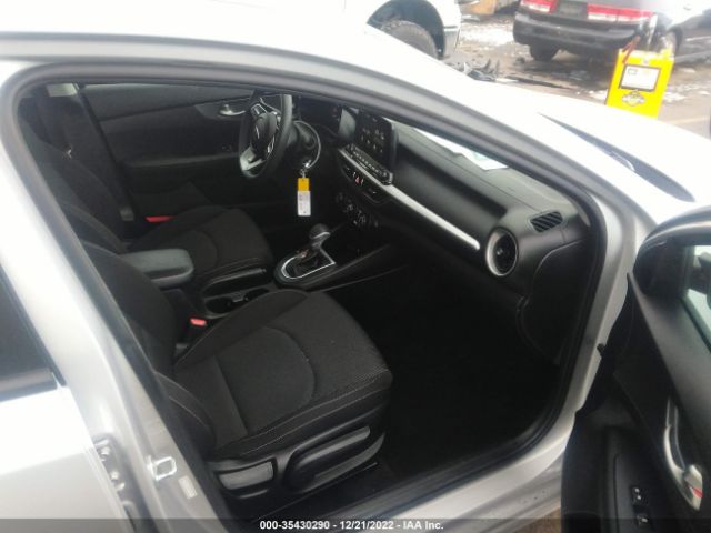 3KPF24AD6ME262793 KIA Forte Lxs