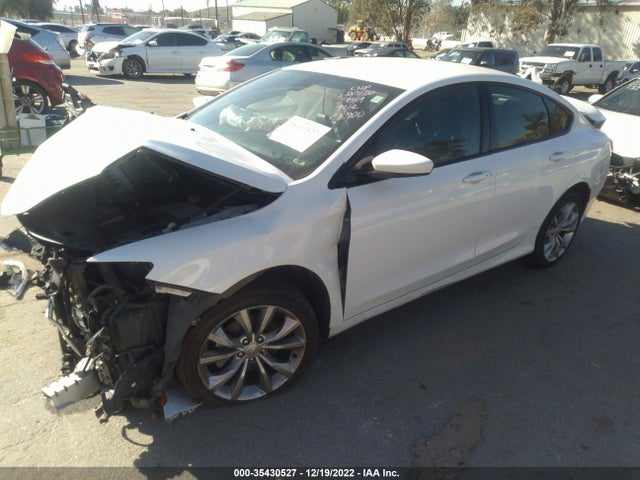 Chrysler 200 S 2015 1C3CCCBB3FN659369 Image 2