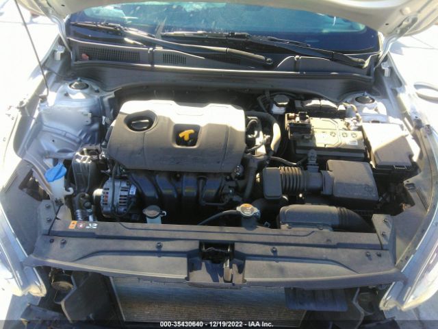 3KPF24AD8ME315753 KIA Forte Lxs