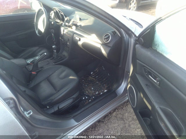 2006 MAZDA MAZDA3 VIN: JM1BK323261524071
