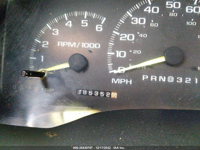 1997 CHEVROLET C/K 1500 VIN: 2GCEC19R9V1176240