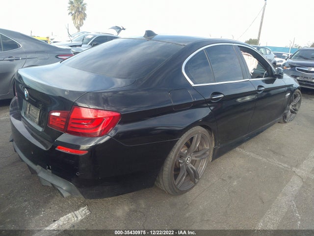 BMW 5 Series 550i Xdrive 2011 WBAFU9C59BC278064 Image 4