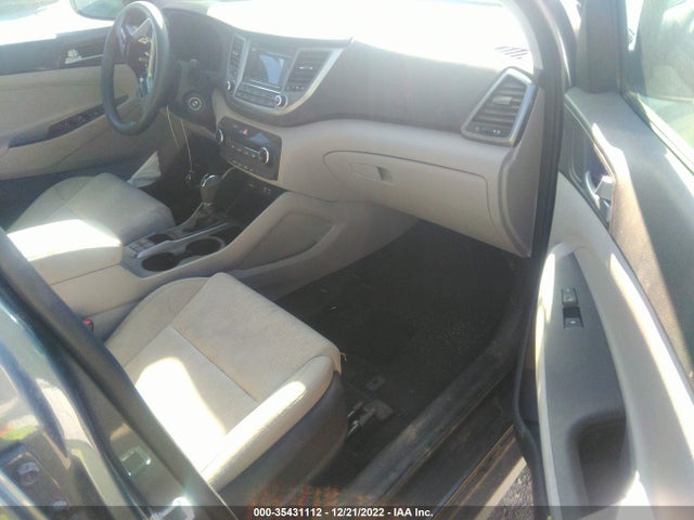 Hyundai TUCSON SE 2017 KM8J33A46HU396207 Image 5