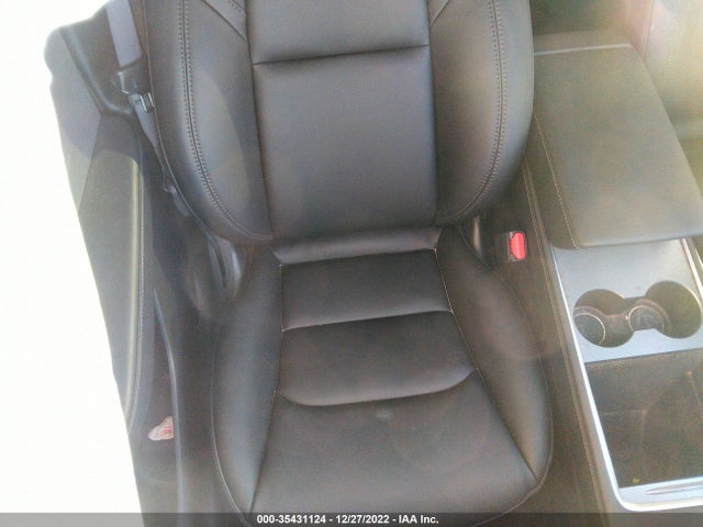 Tesla Model Y Standard Range 2021 5YJYGDEDXMF124382 Image 6