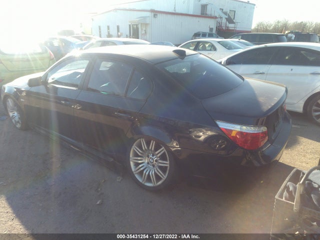 BMW 5 Series 550i 2008 WBANW53588CT48421 Image 4
