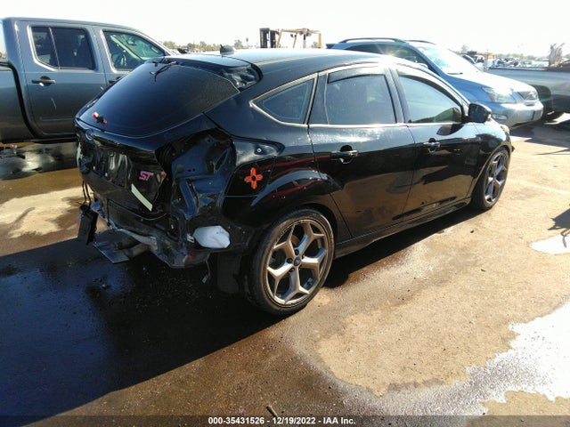 2017 Ford Focus, VIN: 1FADP3L98HL348976