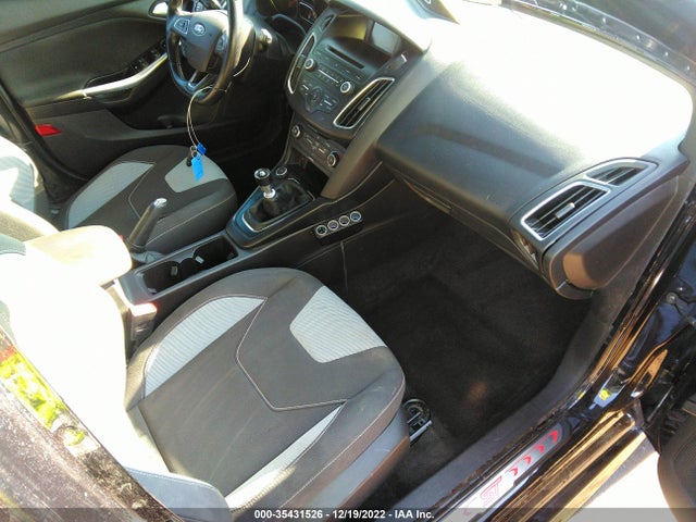 2017 Ford Focus, VIN: 1FADP3L98HL348976