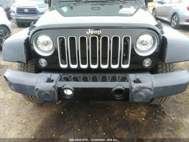 1C4HJWEG8JL929698 Jeep Wrangler Jk Unlimited Sahara
