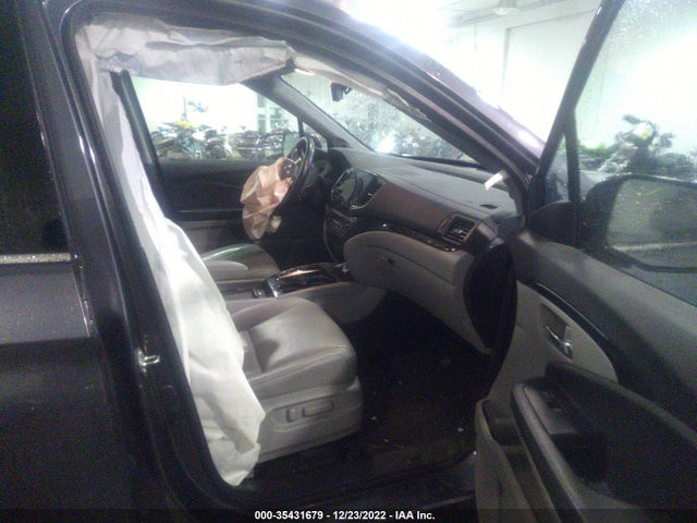 2020 HONDA PILOT TOURING 8-PASSENGER VIN: 5FNYF6H94LB034505