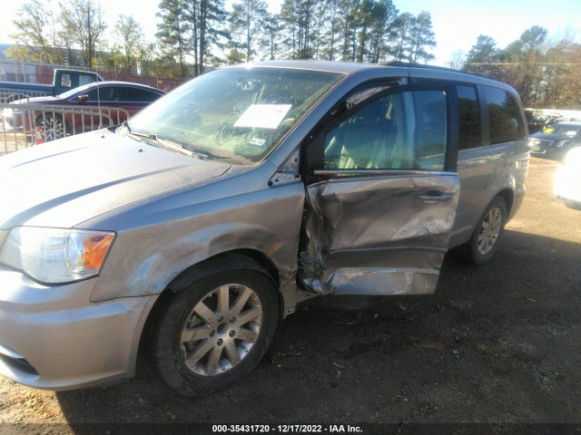 2016 Chrysler Town & Country, VIN: 2C4RC1AGXGR121036