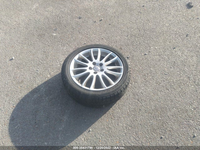 2008 VOLVO S40 2.5T VIN: YV1MS672882407290