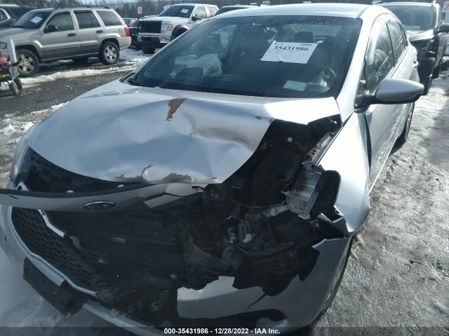 2016 KIA FORTE LX VIN: KNAFK4A68G5504174
