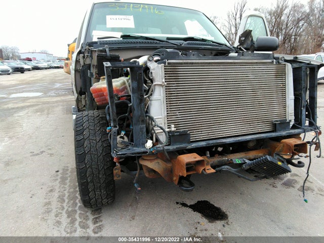 2004 GMC SIERRA 2500HD SLE VIN: 1GTHK29174E214769