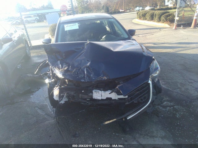 2018 MAZDA MAZDA3 4-DOOR SPORT VIN: JM1BN1U70J1171365
