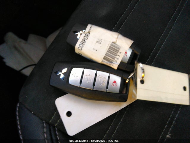 Mitsubishi Outlander 2022 JA4J4UA84NZ079965 Image 3