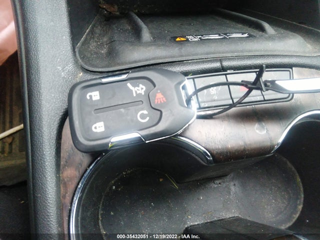 2021 GMC Acadia, VIN: 1GKKNXLS6MZ232642