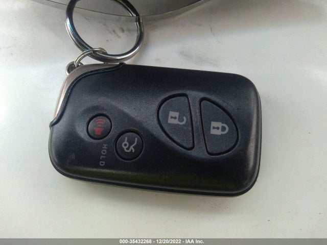 JTHBK1EG8B2443727 Lexus ES 350