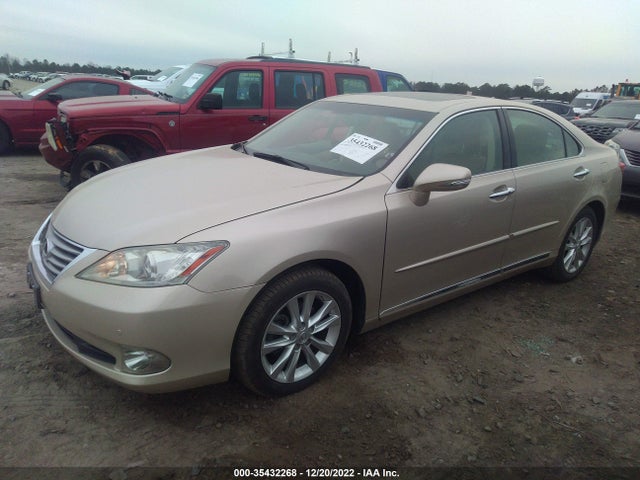 JTHBK1EG8B2443727 Lexus ES 350