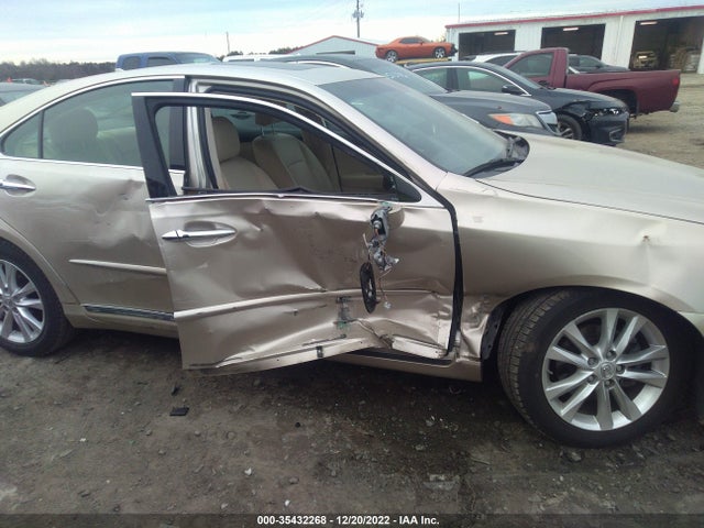 JTHBK1EG8B2443727 Lexus ES 350