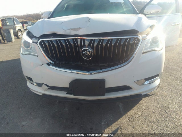 2017 Buick Enclave, VIN: 5GAKRBKD2HJ327517