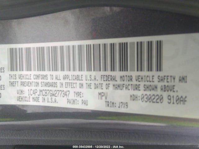 1C4PJMCB7GW277347 Jeep Cherokee 75th Anniversary