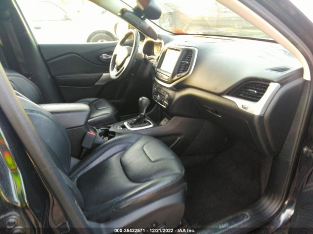 1C4PJLJS0GW303008 Jeep Cherokee Overland